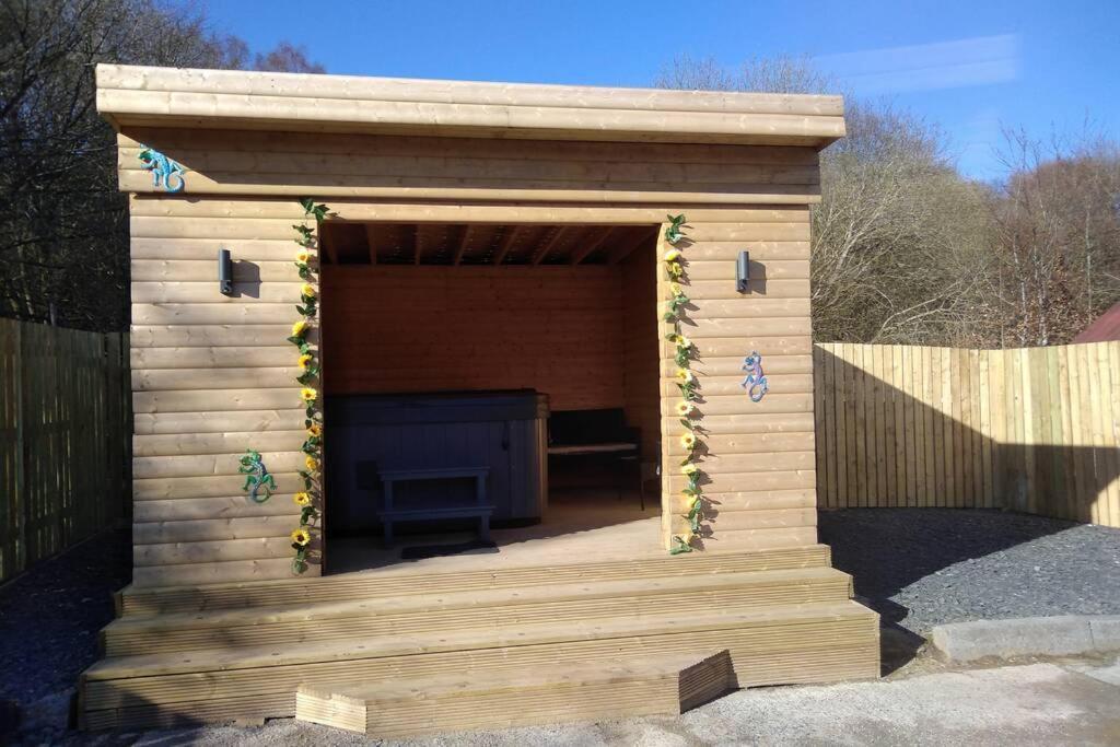 The Cottage - Hot Tub - Nr Glasgow - Self Check-In Coatbridge Exteriér fotografie
