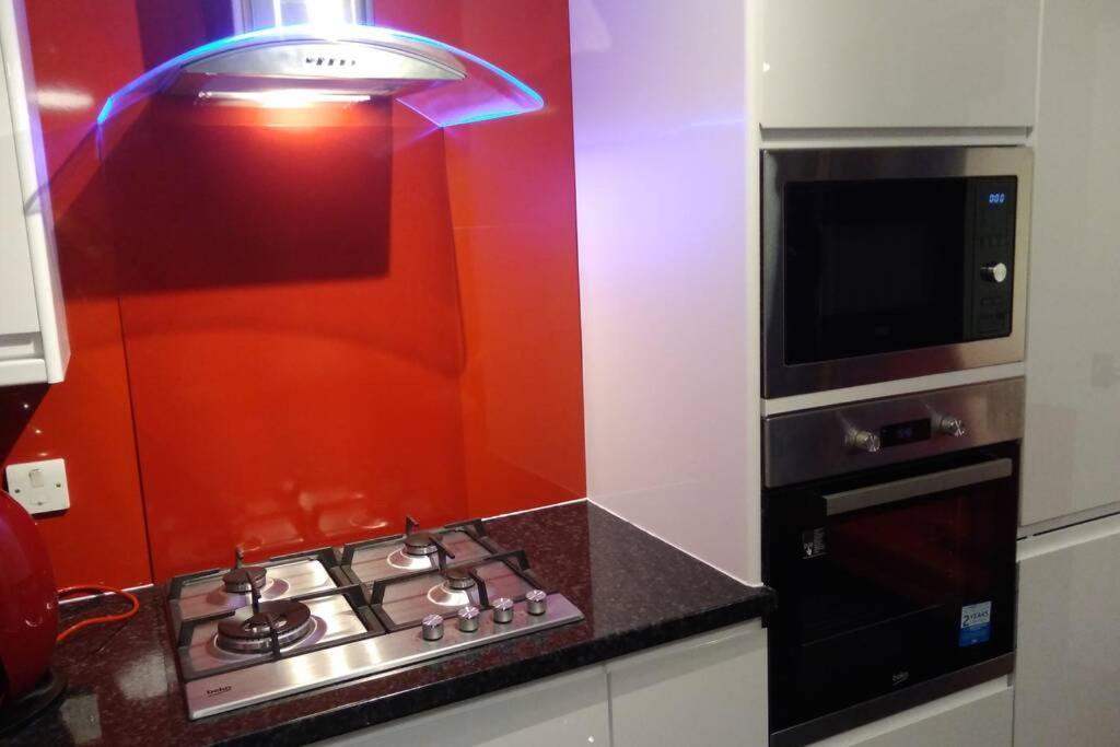 The Cottage - Hot Tub - Nr Glasgow - Self Check-In Coatbridge Exteriér fotografie